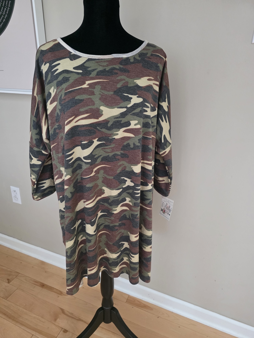 P & Rose oversized camo boxy tee shirt *new*